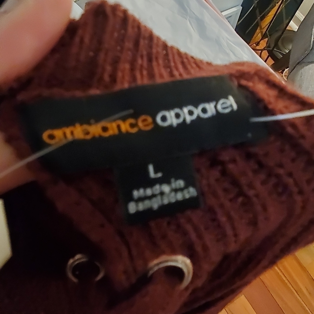 Ambiance appears LACE-UP BACK SWEATER Size LARGE NEW - Picture 8 of 12